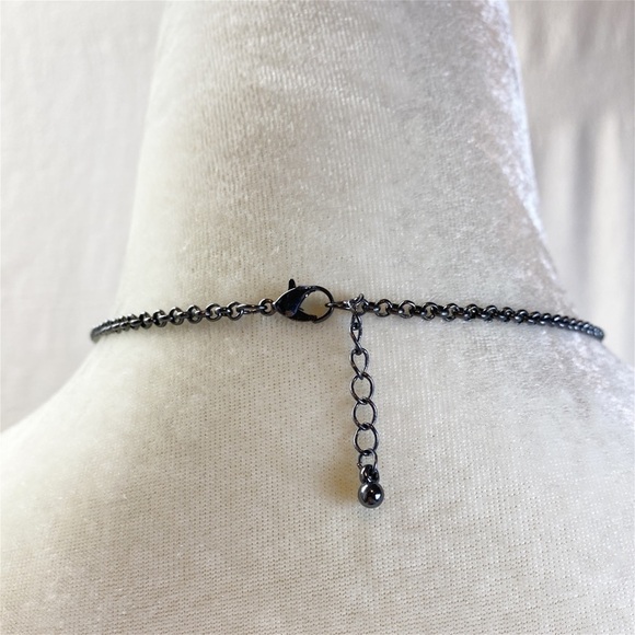 Faceted teal glass bead fringe necklace - Picture 3 of 6